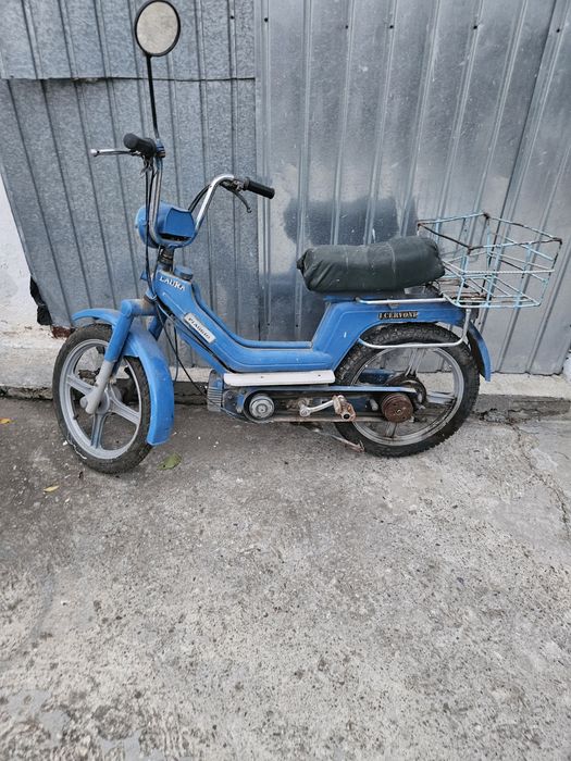 Scooters de vânzare