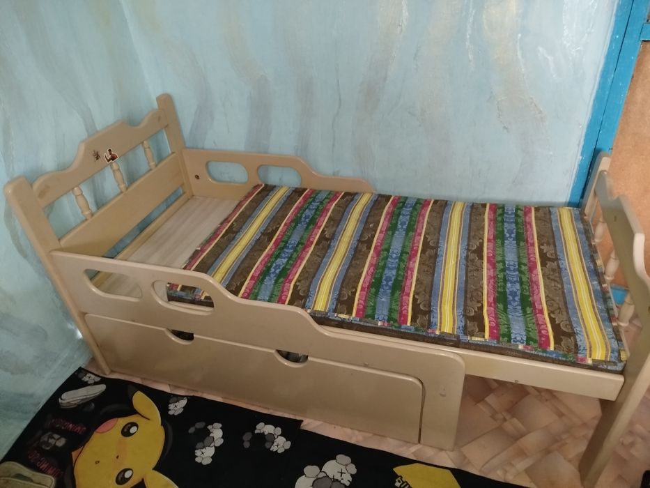 Продам детскую кровать