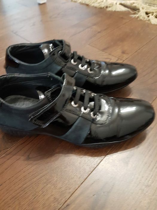 Продам туфли 35 размера  Турция