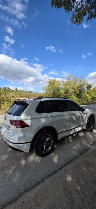 VW Tiguan R-Line 4Motion Full