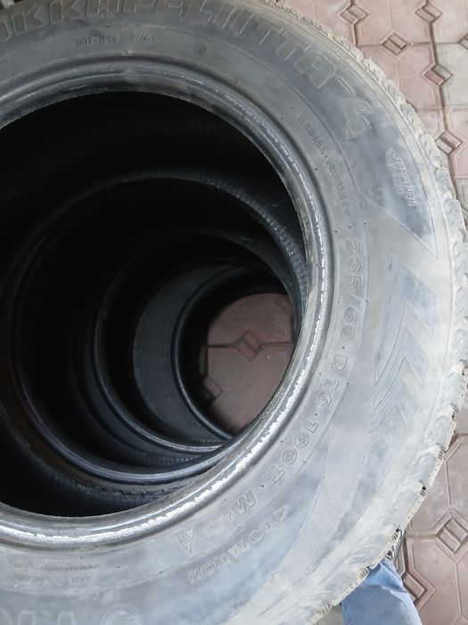 Продам зимние шины
