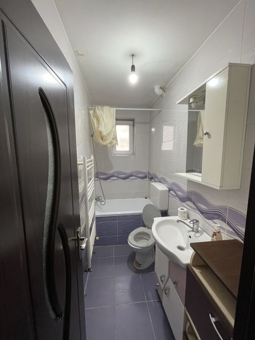 Inchiriez apartament Decebal