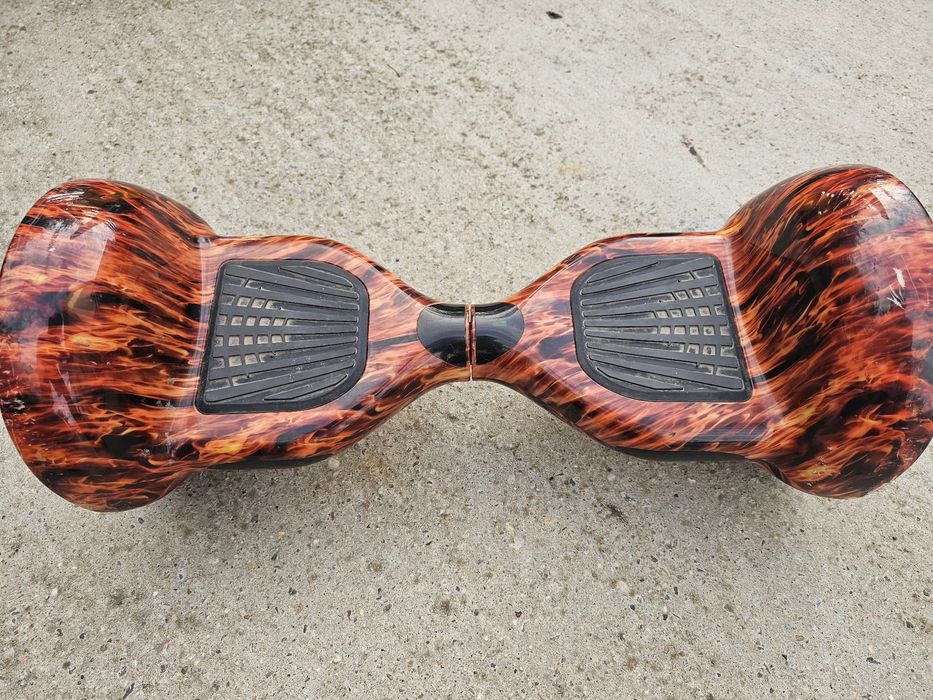 Hoverboard model flăcări