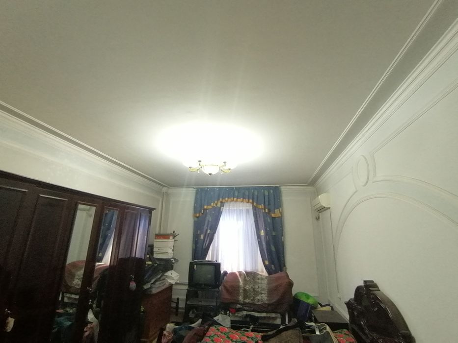 130000у.е Нукус Азия 5 хона Банковский 200м2 Беруний глазной