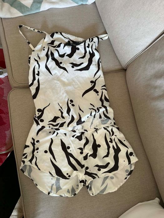 Две дамски пижами на Светлана Гущерова С номер са и двете