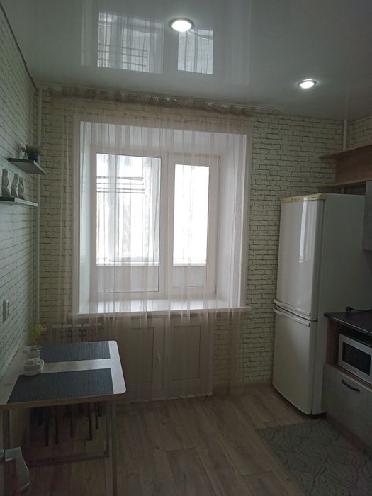 1 комнатная сутки, недели