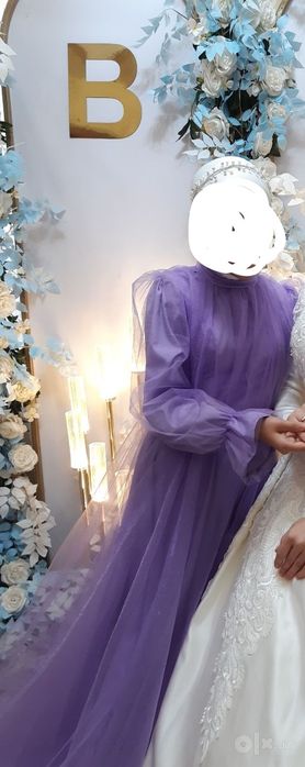 Ayollar uchun oqshom ko'ylagi