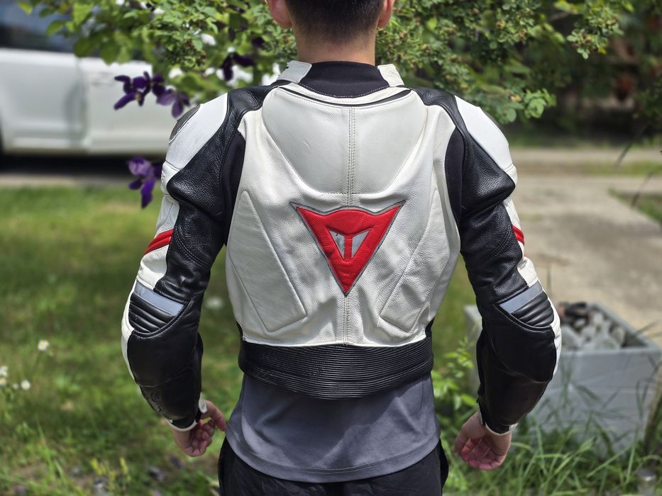 Geaca moto piele  DAINESE LAGUNA SECA M dama S barbat