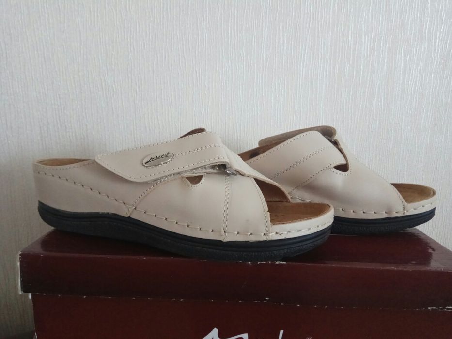 Продам новую обувь