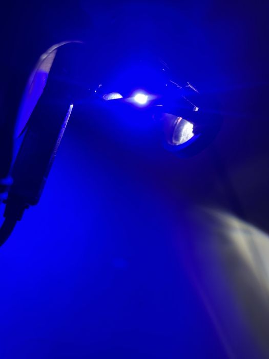 Y7D Led H4 kok oq yonadigan