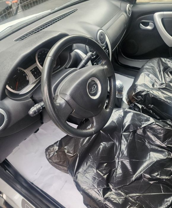 7Lada largus 2019 yil bez foiz