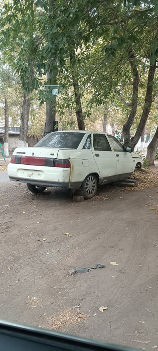 Ваз 2110 на запчасти