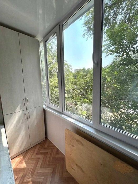 Продаётся 3 комн квартира