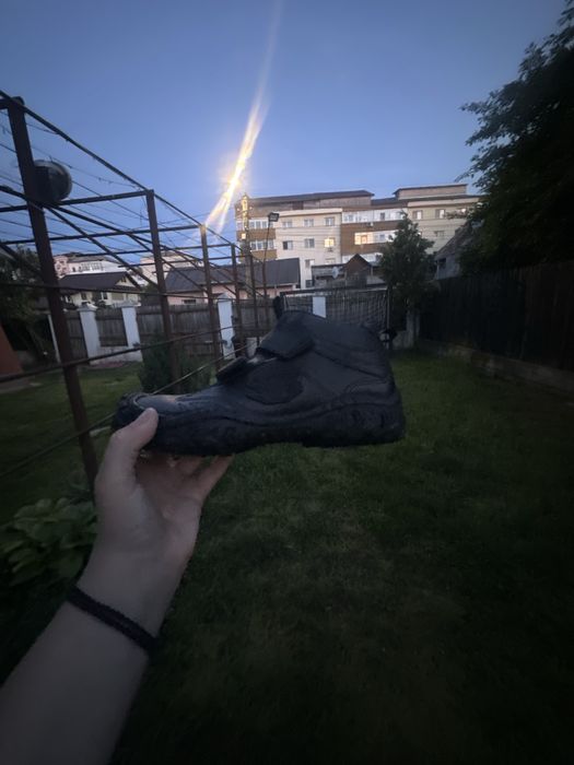 adidasi skechers noi nouti marimea 36