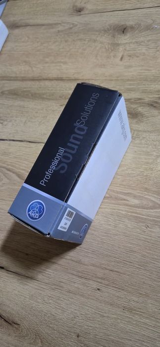 Vand microfon profesional nou