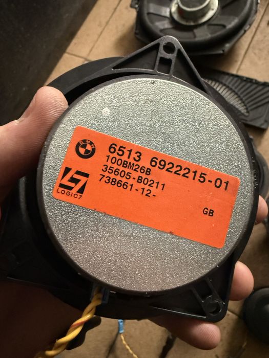 Озвучителна система Logic7