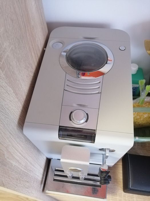 Vând expresor de cafea