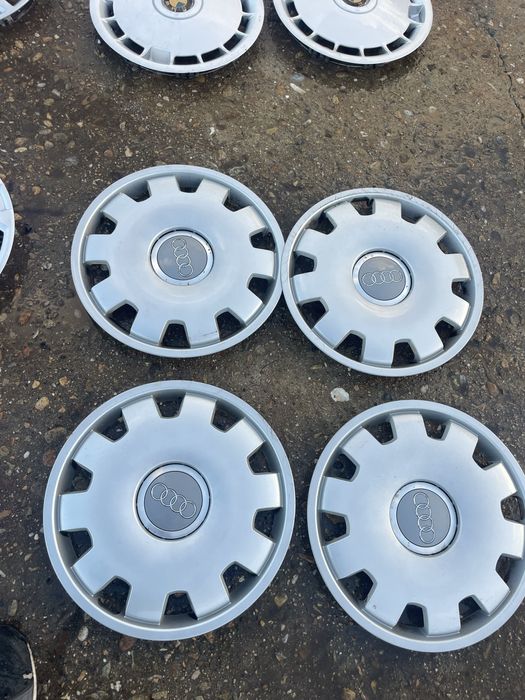 Оригинални 16 цола тасове от AUDI