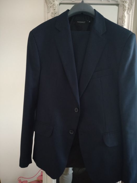 Costum barbati elegant