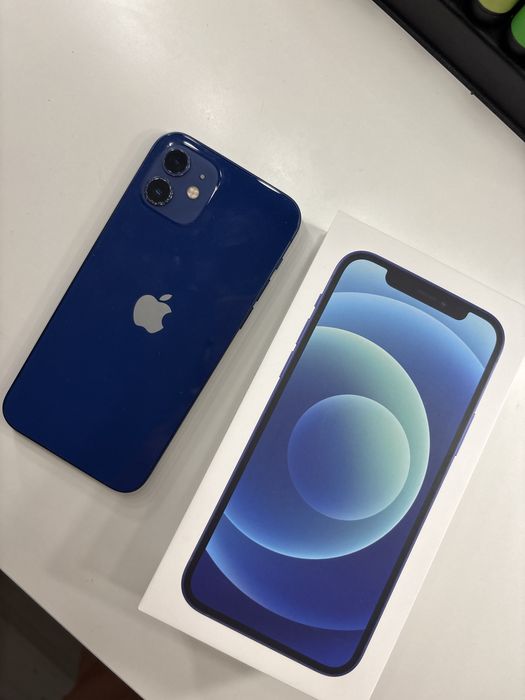 Iphone 12 bleumarin
