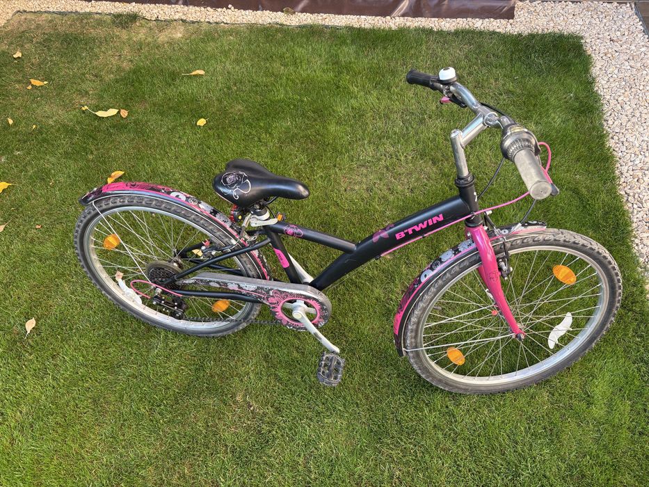 Bicicleta  B-TWIN, marimea 24x1,75/44-507