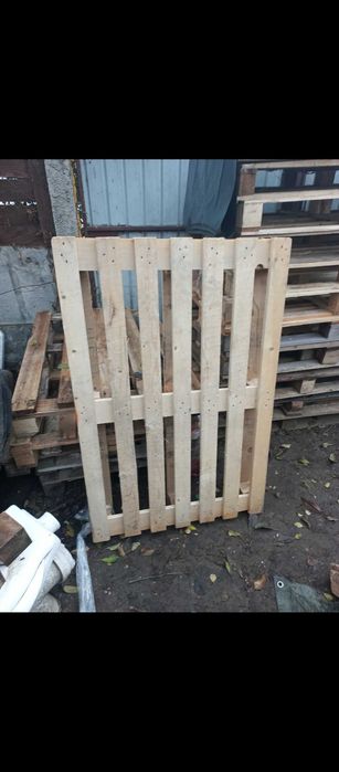 Paleți și Europaleti