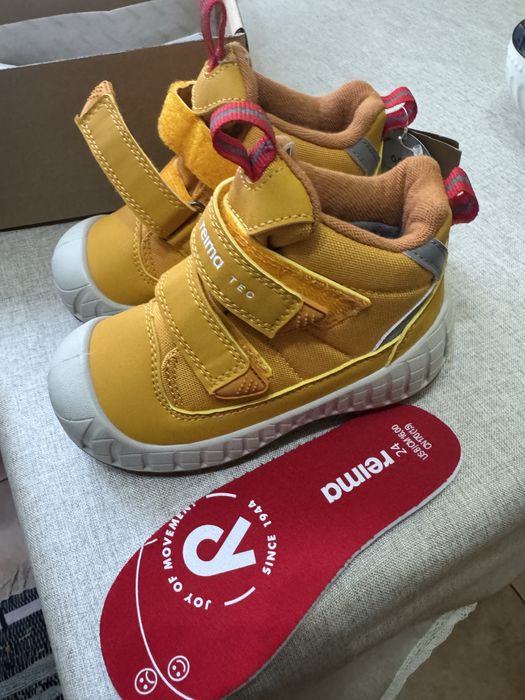 Новые ботинки reima