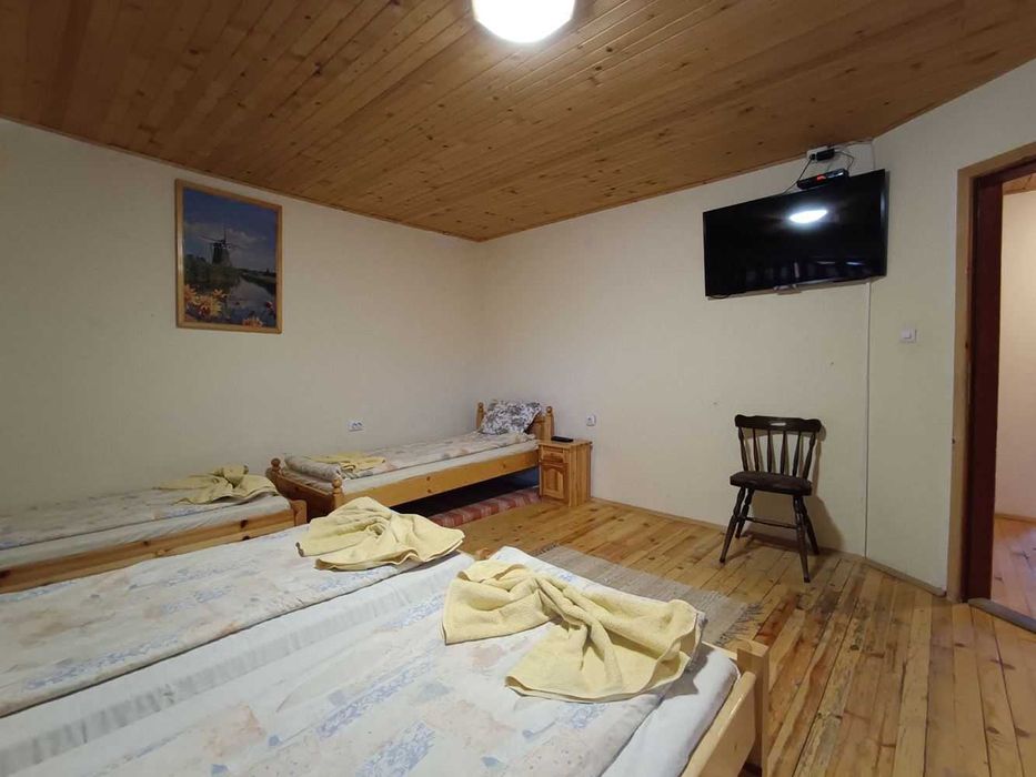 Продава се Къща в с. Зелено дърво, Област Габрово - 180 кв.м за 723 €/кв.м - Снимка #9