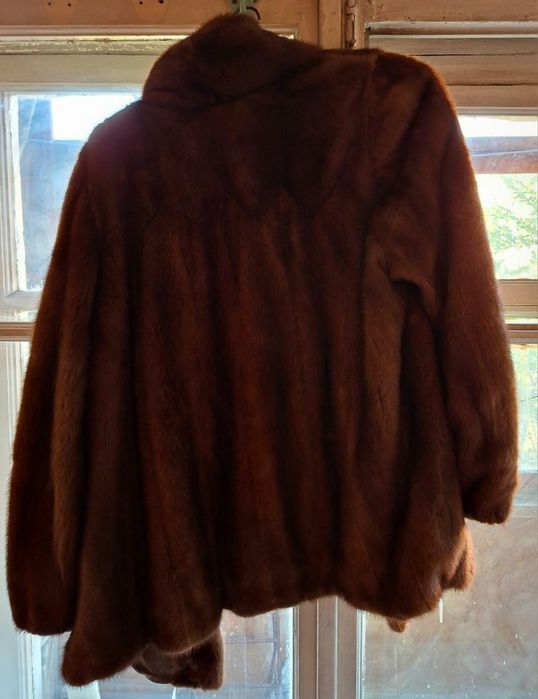 Женский полушубок