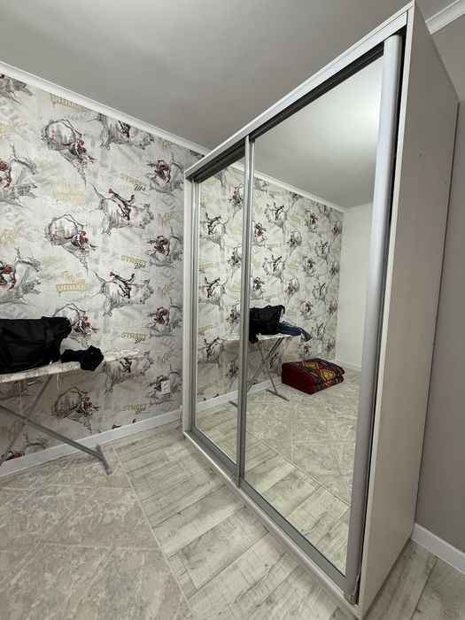 Продам шкаф купе