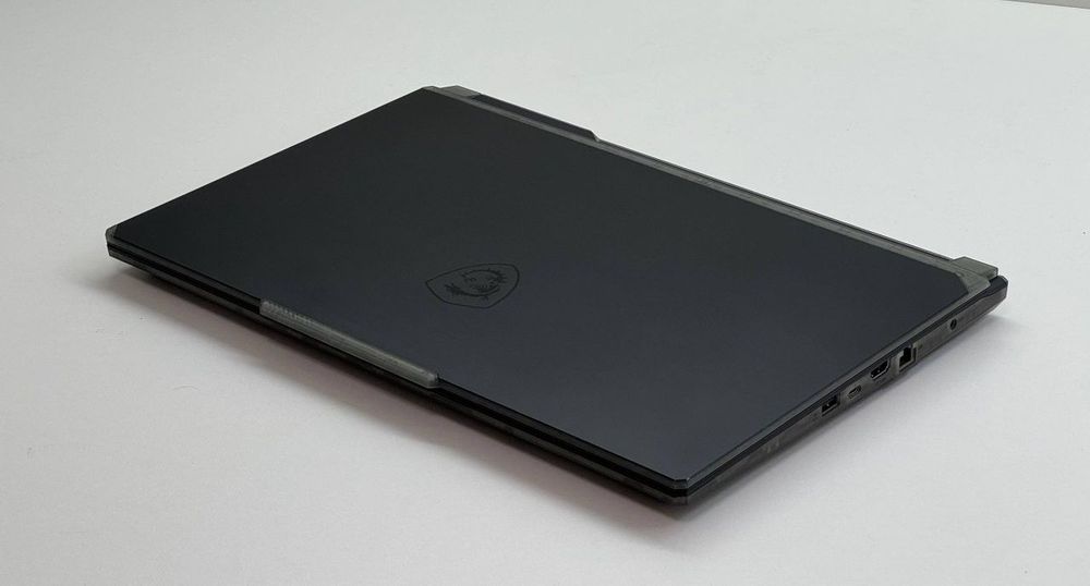 Msi Cyborg 15 — i7 13620H / RTX 4050 6GB / DDR5 16GB /