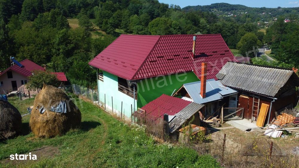 Casă de vânzare în comuna Valea Danului, sat Vernești, județ Argeș.