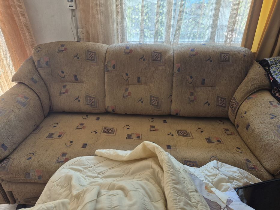 Диван раскладной срочно