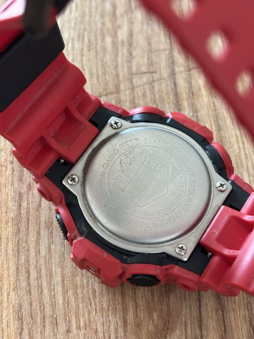 G-SHOCK GD-X6900FB-1JF si GA-700-4A