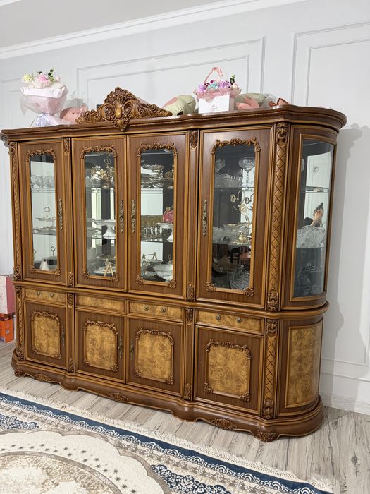 Горка мебель для гостиной