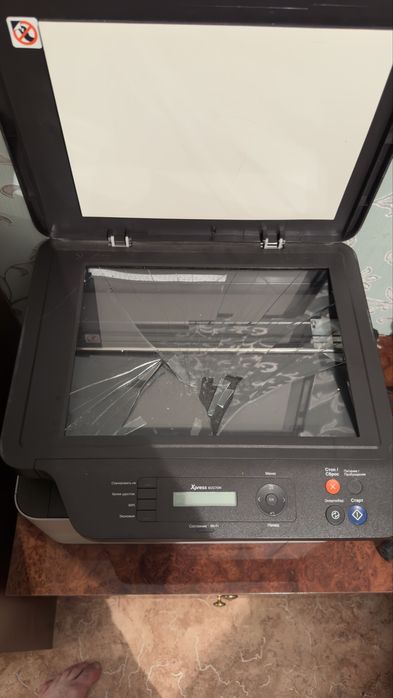 Принтер Samsung Xpress M2070W рабочий