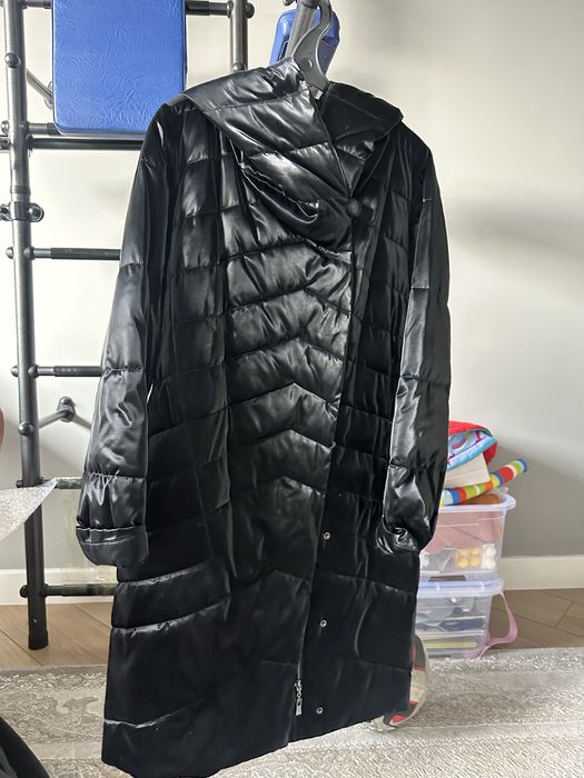 Продам зимнюю куртку размер М