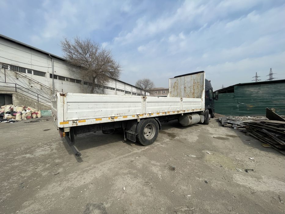 Шаланда VOLVO FM12