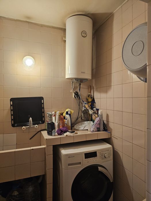 Продава се Четиристаен апартамент в Варна, Окръжна болница - 99 кв.м за 2021 €/кв.м - Снимка #11