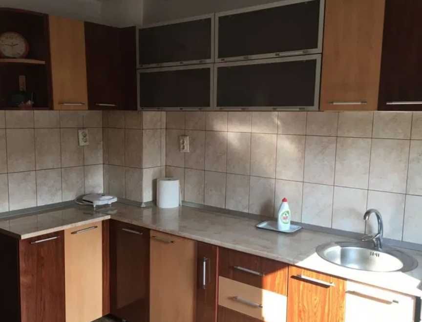 Дава се под наем Едностаен апартамент в Пловдив, Център - 26 кв.м за 122.4 € - Снимка #4