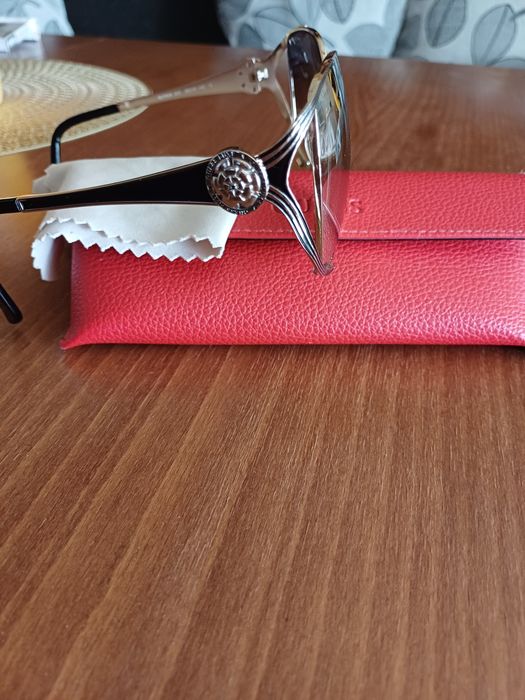 Очила GUESS  нови