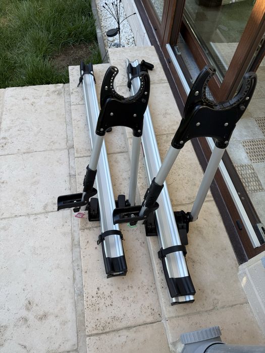 Suporiti biciclete Thule