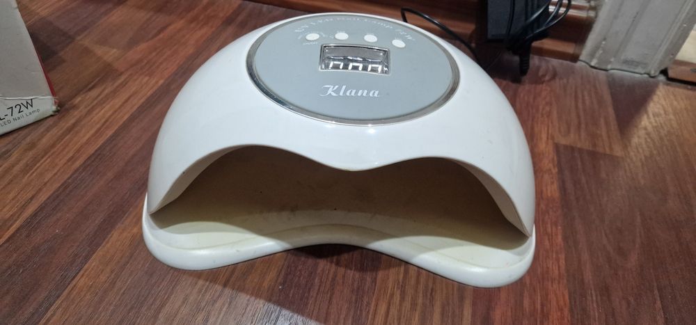 Продам LED лампу для маникюра