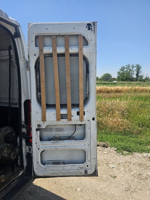 Uși spate cu geam Peugeot Boxer Fiat Ducato Citroen jamper