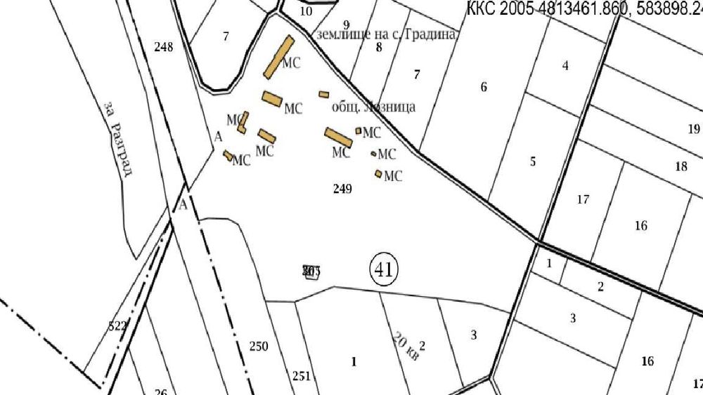 Индустриален имот - За продажба - главен път Разград - Търговище