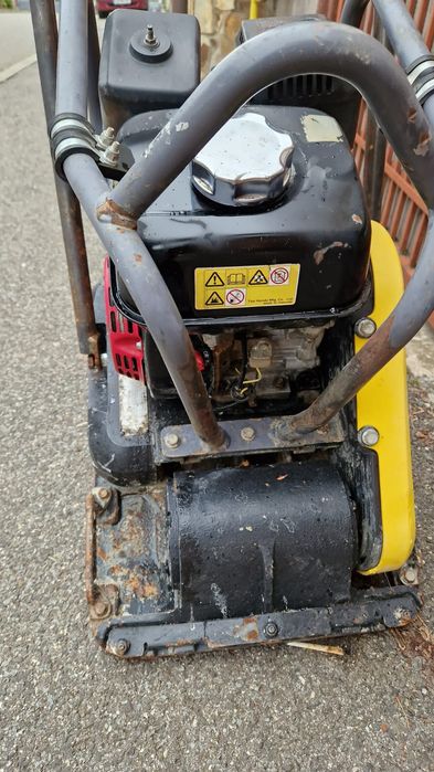 Placa compactoare - vibranta Atlas copco LF 80