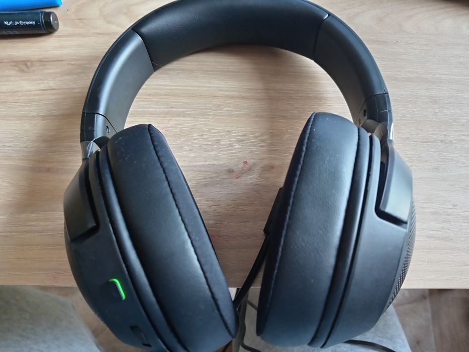 Чисто нови слушалки