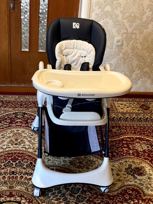 Детский стол сотилади