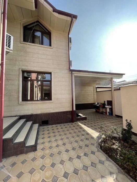 Сдается дом для семьи в сторону метро Хамза ( н735 )