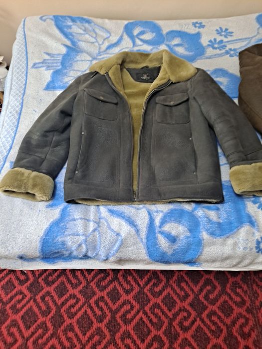 Дублёнки мужские размеры 2XL, 4XL, состояние новое.